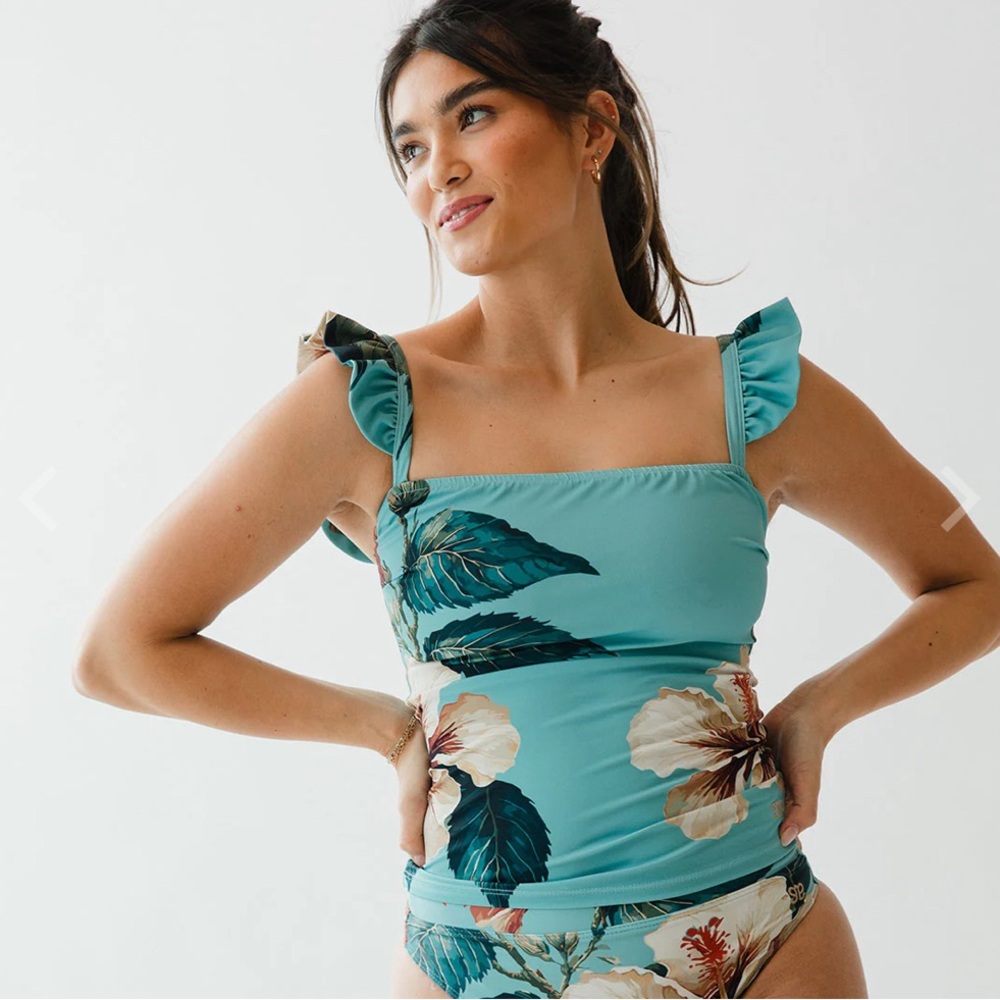 Albion turquoise rica bella tankini and high-waisted bottoms size XS